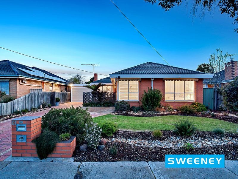 13 Robin Street, Altona - Thumbnail 2