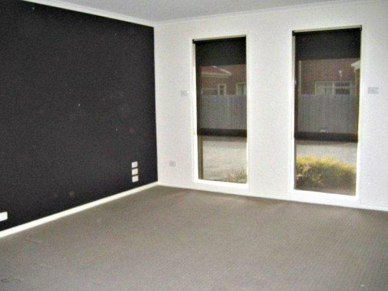 SPACIOUS UNIT, IDEAL LOCATION  *CONTACT 9404 4955 TO ARRANGE AN INSPECTION TODAY*