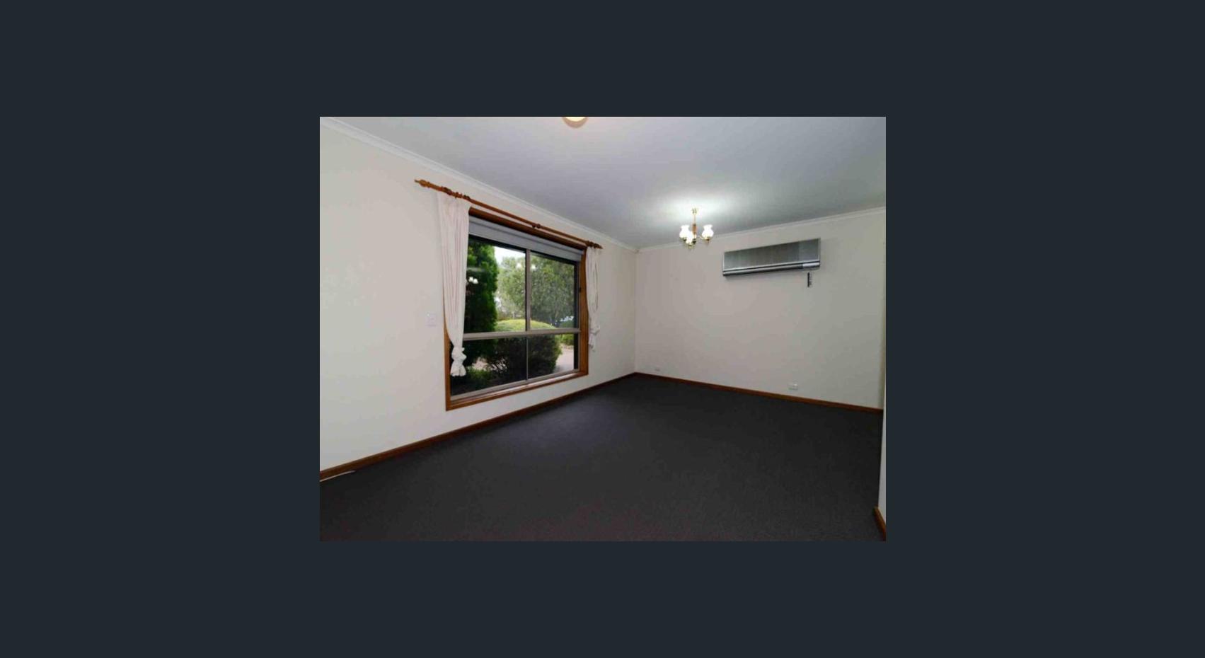 35 Banks Road  Woodcroft 5162