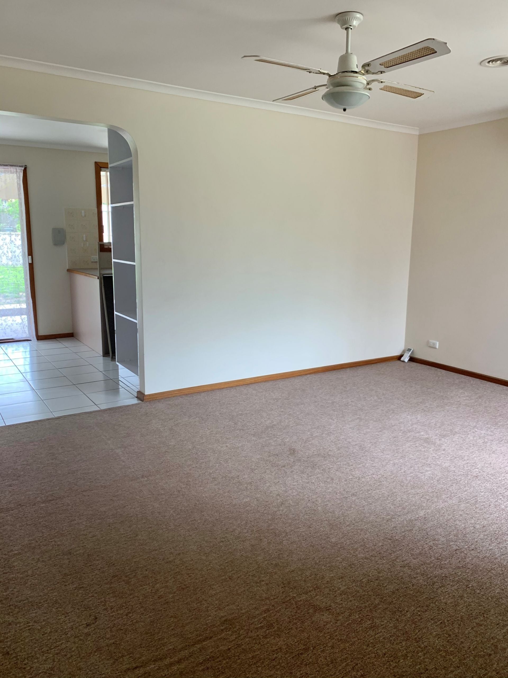 EASY LIVING, IDEAL LOCATION