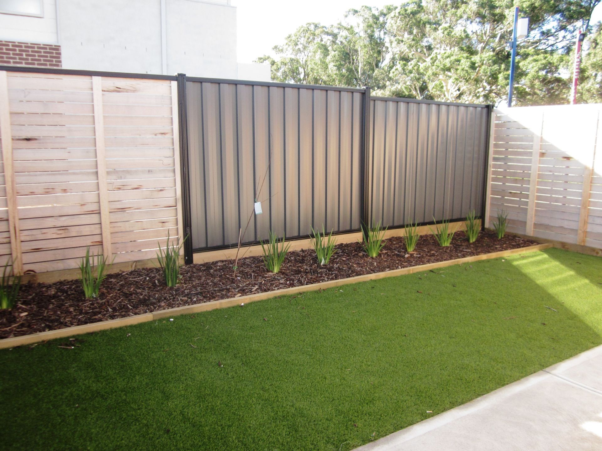 MODERN HOME UNIT IN QUIET LOCATION AND PERFECTLY PRICED    *Insp Sat 25th Jul @ 11:10am & Wed 29th Jul @ 5:00pm*