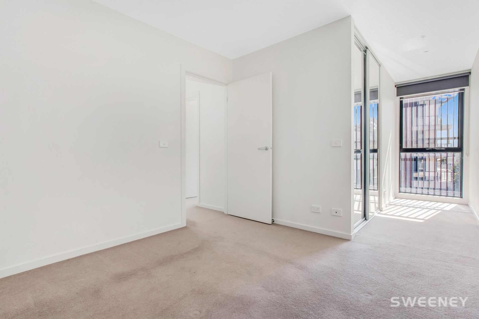 204 /112-114 Pier Street, Altona - Thumbnail 7