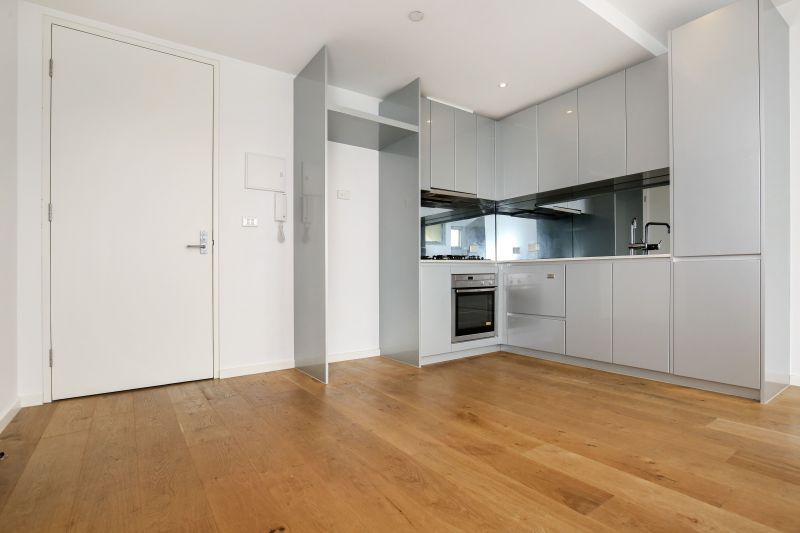 17/200 Westgarth Street, Northcote
