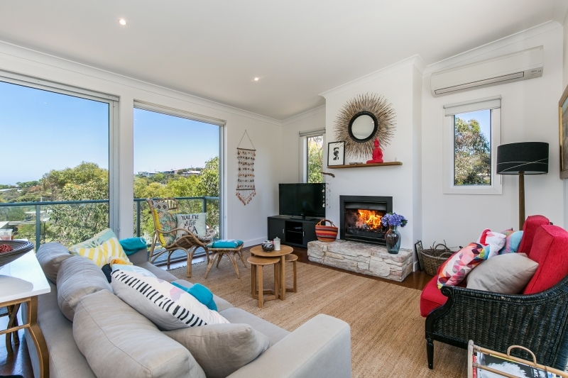 58 Lialeeta Road, Fairhaven, VIC, Fairhaven - Thumbnail 2
