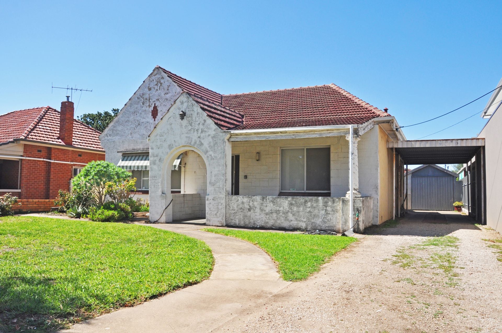 8 Charron Road, Croydon Park - Thumbnail 4