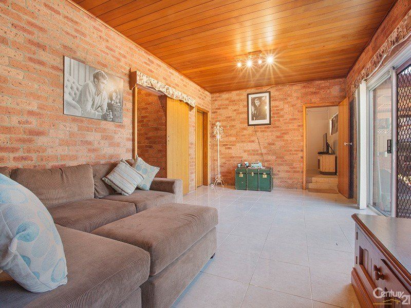 8 Old Bush Road, YARRAWARRAH, Yarrawarrah - Thumbnail 6