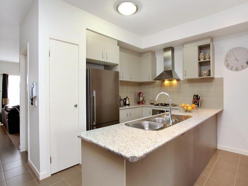 405 Hume Drive, Caroline Springs - Thumbnail 3