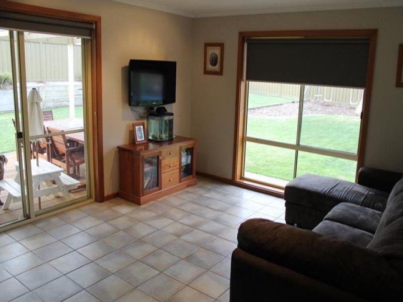 8 Lakewood Avenue MOUNT GAMBIER SA, Mount Gambier - Thumbnail 7