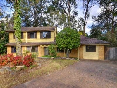 SOLD BY JOHN PYE REAL ESTATE 9476 0000