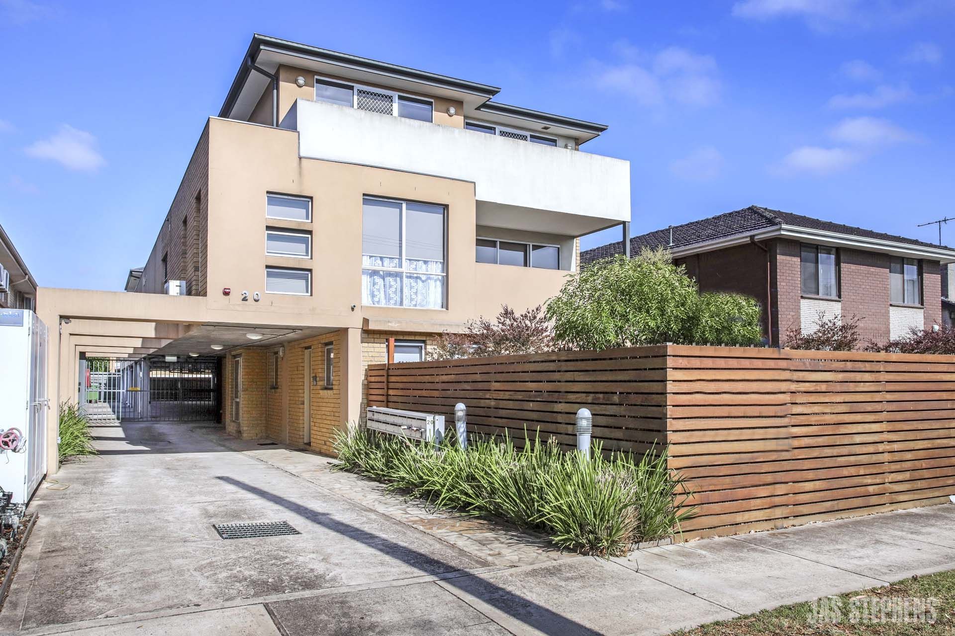 12/20 Bishop Street Kingsville VIC, Kingsville - Thumbnail 2