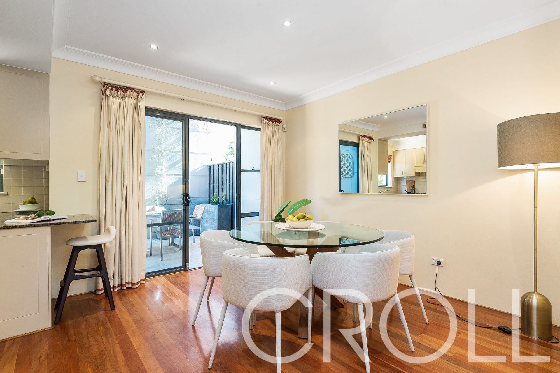 1/10-12 Ben Boyd Road NEUTRAL BAY NSW, Bay - Thumbnail 4