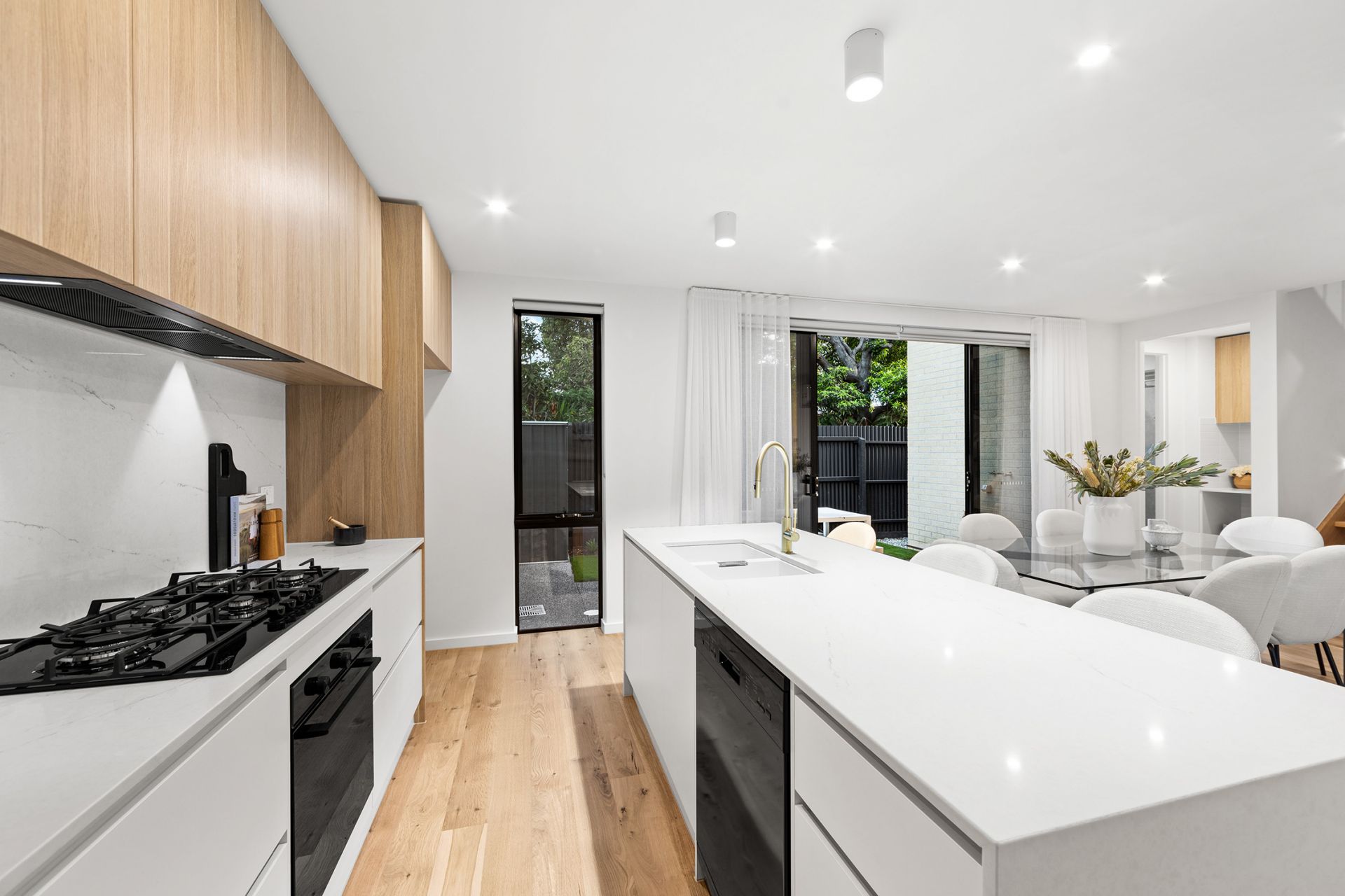 69 Lynch Street, Footscray - Thumbnail 7