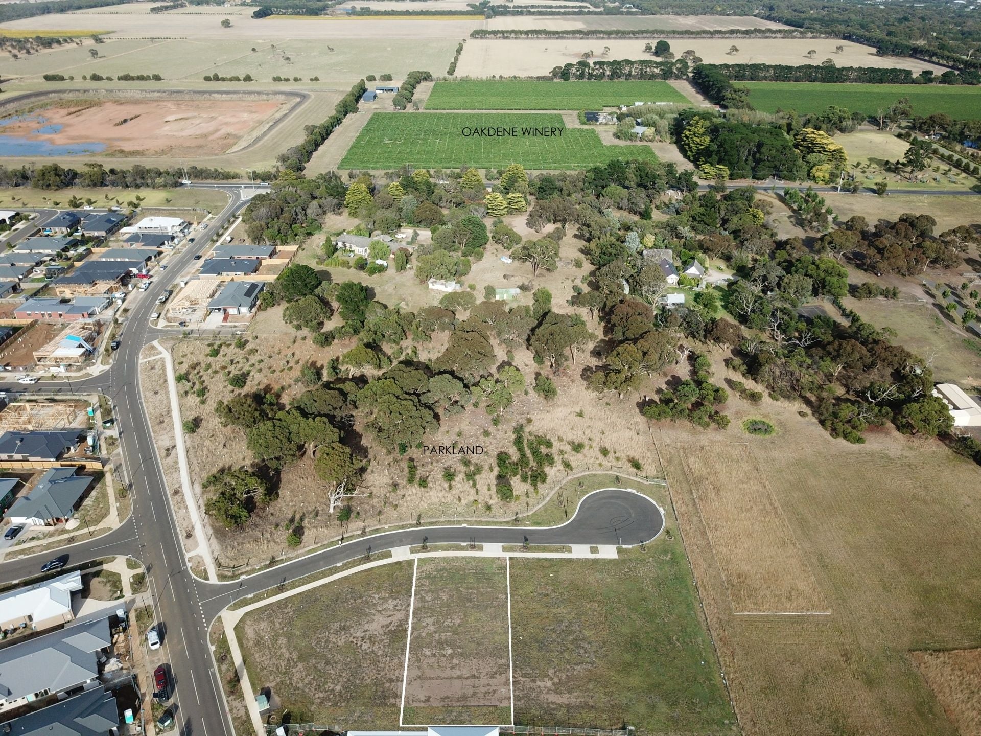 6 Socrates Retreat Ocean Grove VIC, Ocean Grove - Thumbnail 2