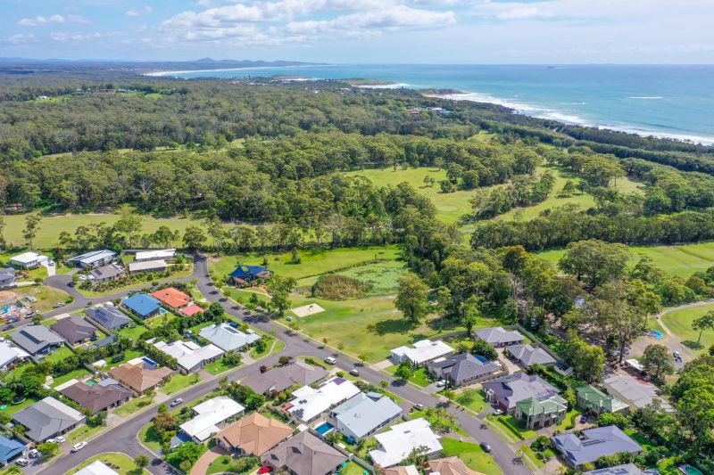 Real Estate For Sale 33 Mariner Drive Safety Beach , NSW
