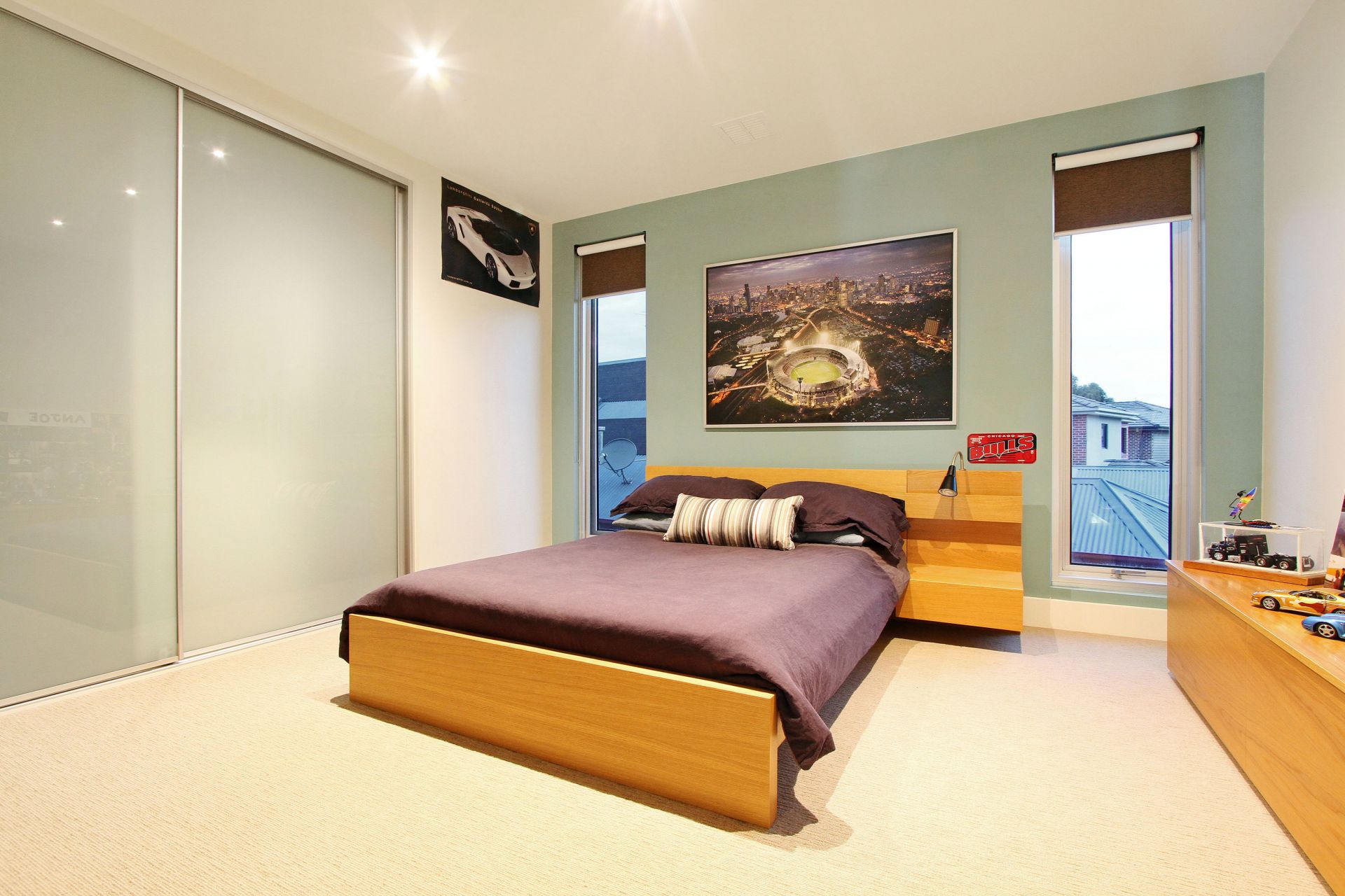 Contemporary Design With Spacious Sophisticated Style