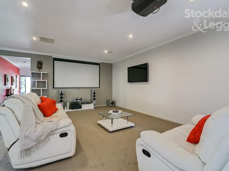 34 Harriers Street MERNDA, Mernda - Thumbnail 5