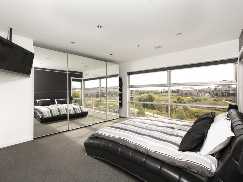31 Caesia Way, Caroline Springs - Thumbnail 8
