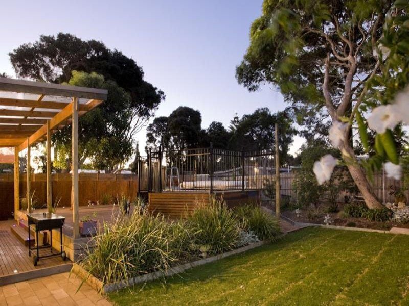 10 Cronulla Court BARWON HEADS VIC, Barwon Heads - Thumbnail 4