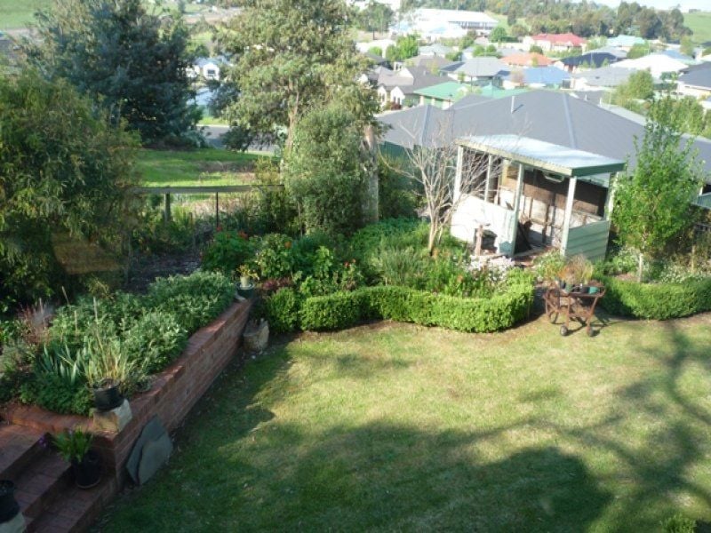 15 Eastview Avenue MOUNT GAMBIER SA, Mount Gambier - Thumbnail 4