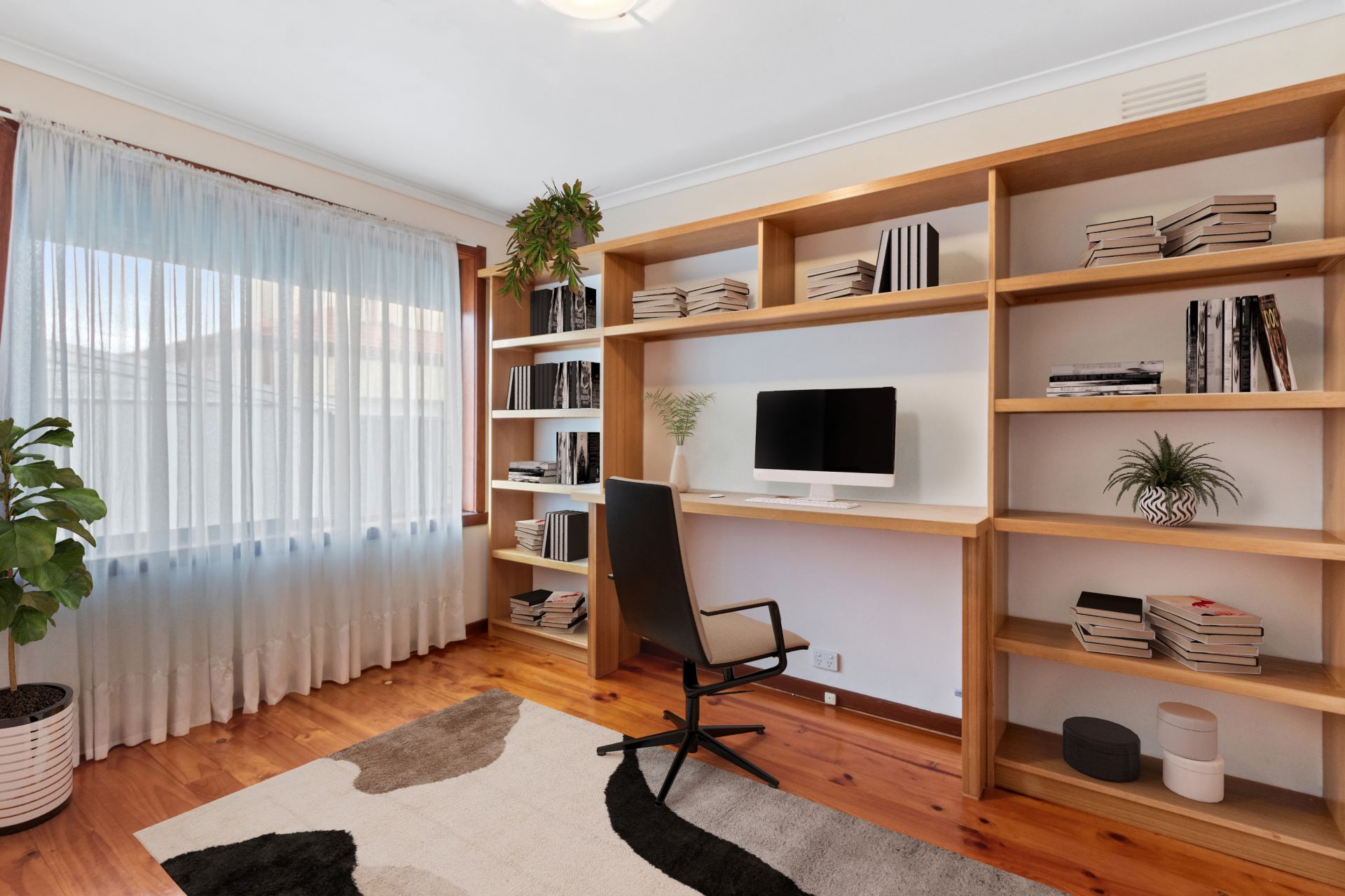 A Vision Of Mid-Century Charm With Spacious Dimensions