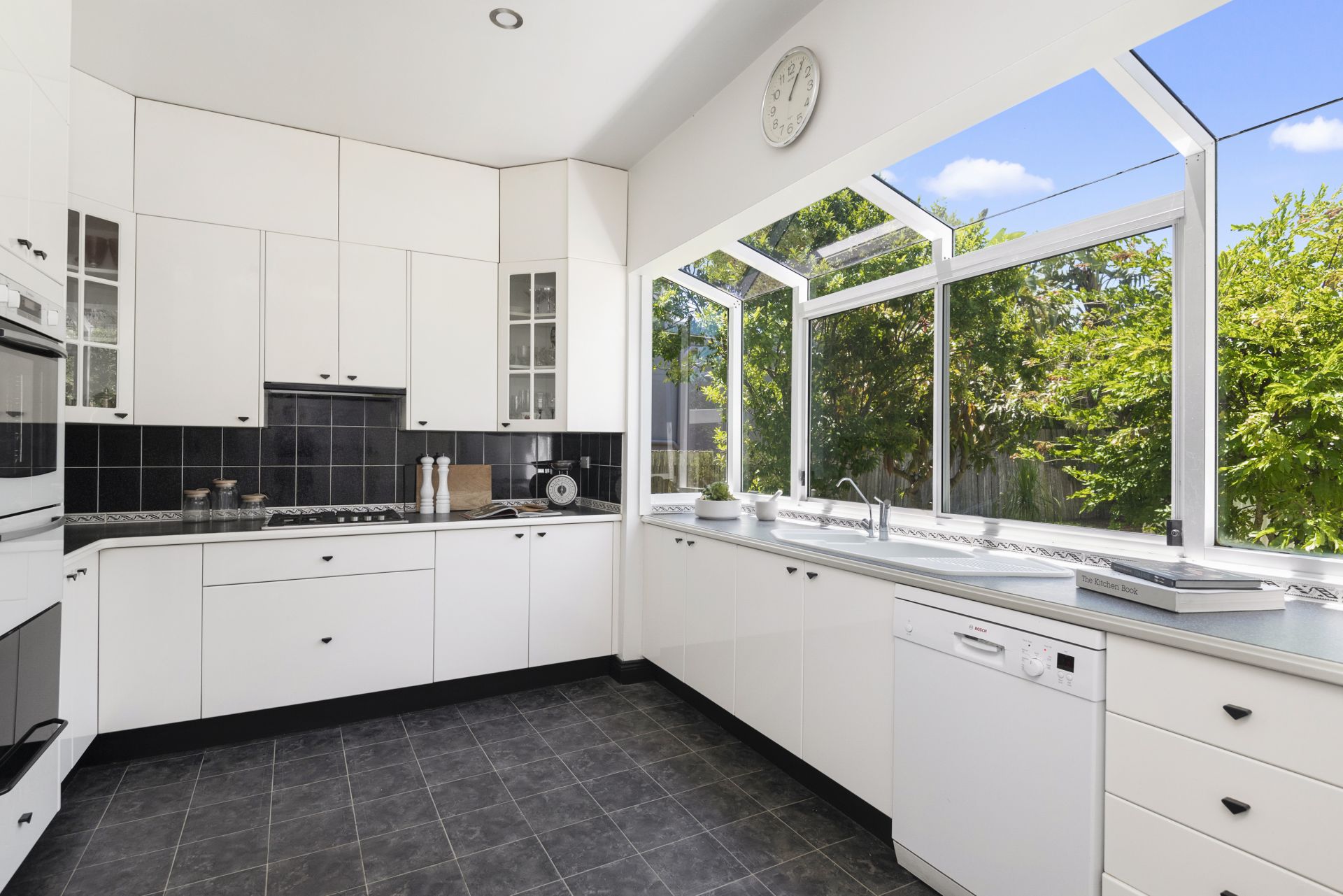 58 Wimbledon Avenue North Narrabeen NSW, North Narrabeen - Thumbnail 2
