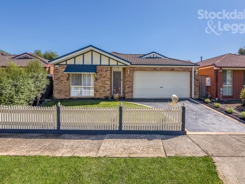 10 Masked Owl Road SOUTH MORANG, South Morang - Thumbnail 3