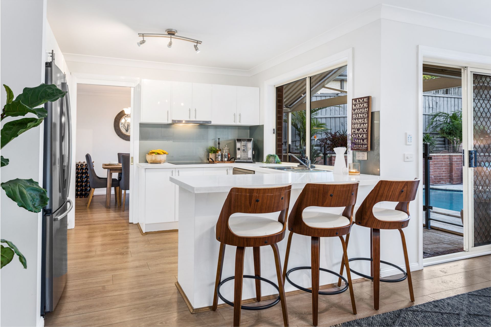 16 Daintree Place Dural NSW, Dural - Thumbnail 3