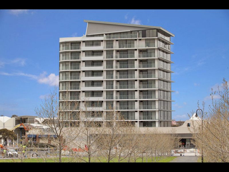 305/8 Breavington Way, Northcote - Thumbnail 6