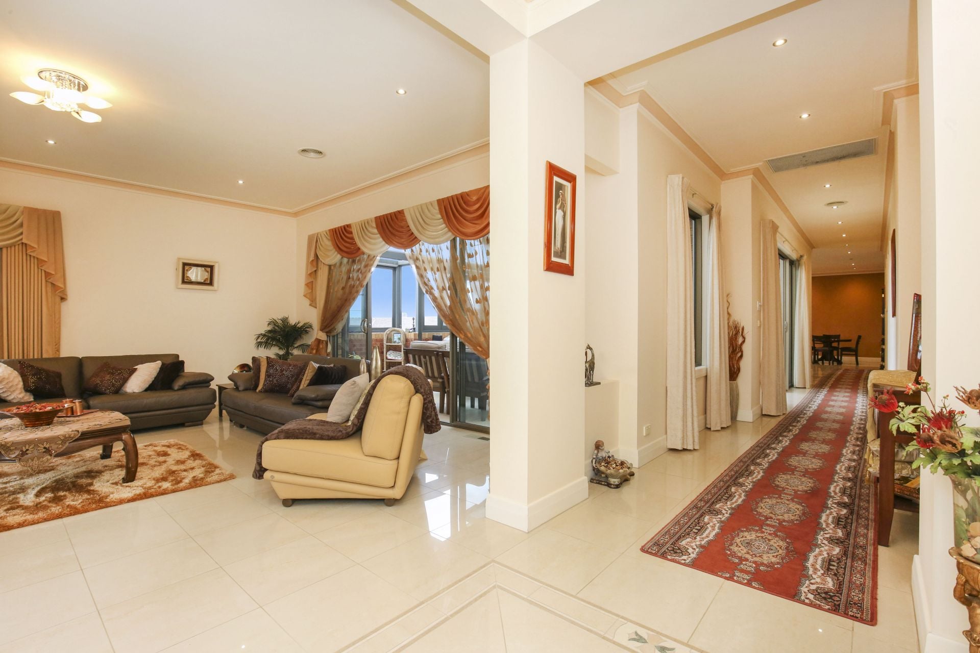 GRAND DESIGN LIVING