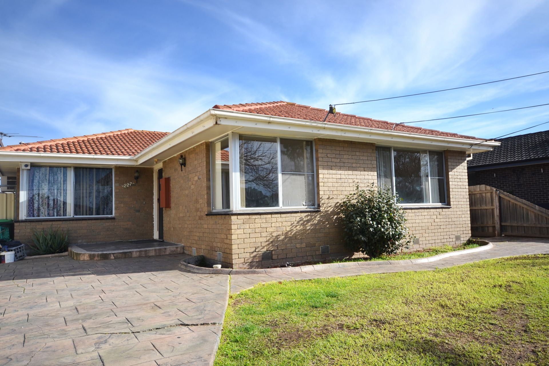Real Estate For Lease 227 Dalton Road Lalor , VIC