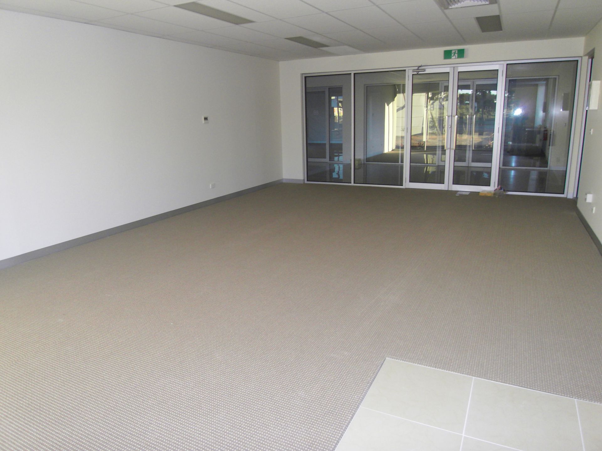 PROFESSIONAL OFFICE SUITE AT AN AFFORDABLE PRICE