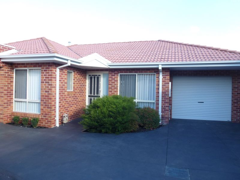 2/43 Derrick Street, Lalor