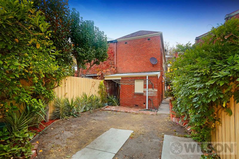 18 Park Street, St Kilda West