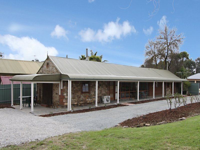 4 Cray Court Littlehampton 5250
