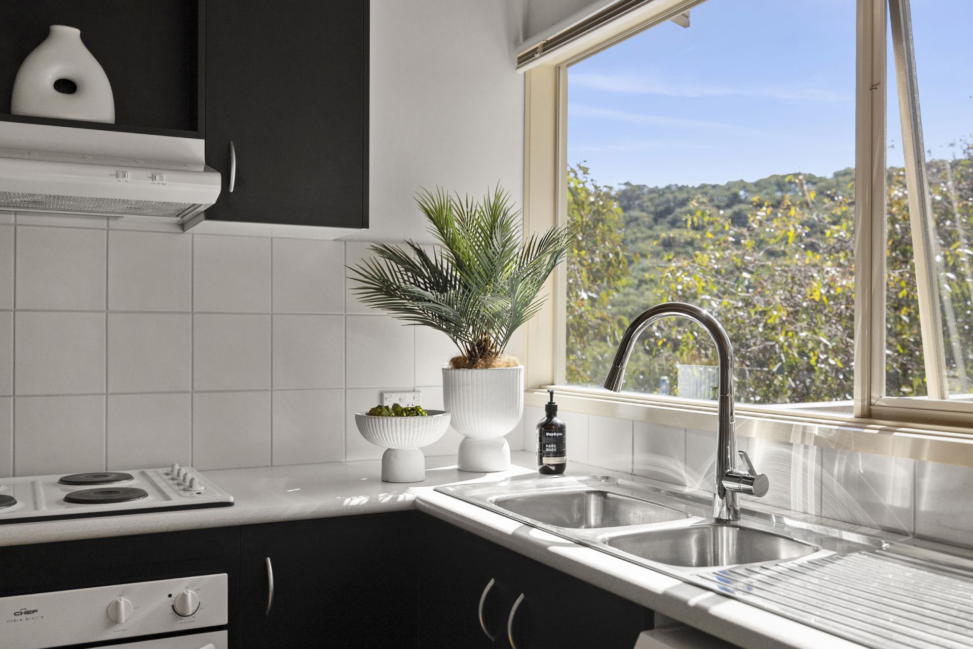37 Forest Drive, Fairhaven - Thumbnail 7