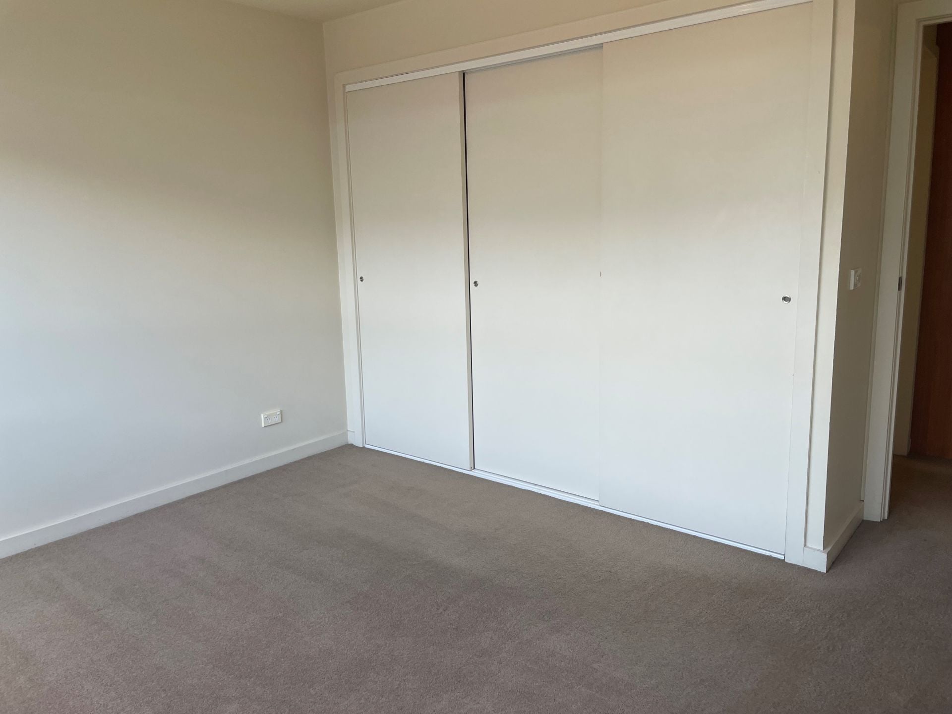 Make a Move To This Well Sought-After Apartment Complex!