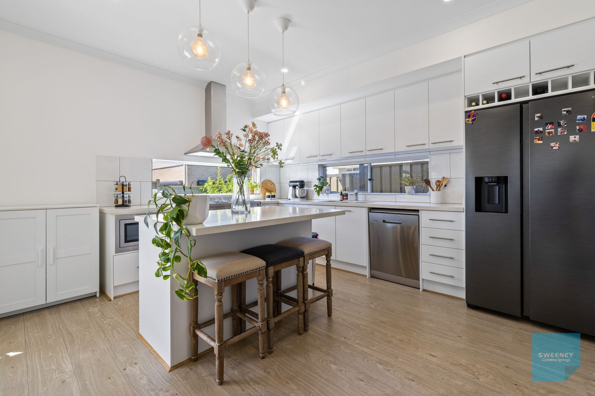 83 Legrange Crescent, Fraser Rise - Thumbnail 6