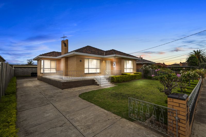 15 Juniper Crescent, Thomastown