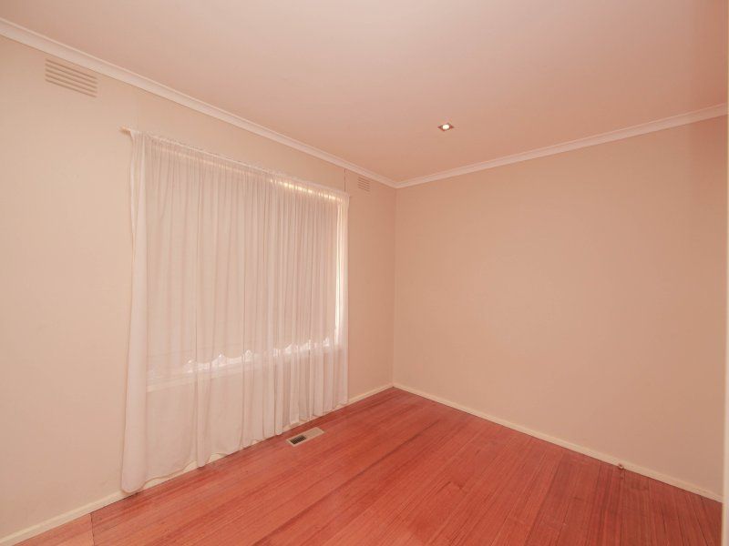 34 Festival Grove LALOR, Lalor - Thumbnail 7
