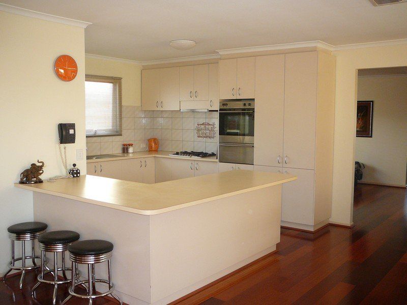59 Epsom Street South, ALTONA MEADOWS, Altona Meadows - Thumbnail 2