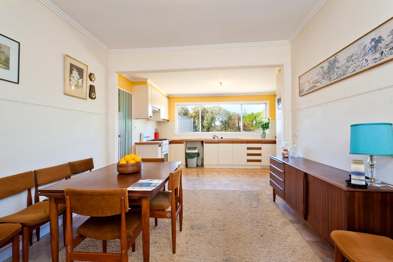 33 Murray Square, Apollo Bay, VIC, Apollo Bay - Thumbnail 3