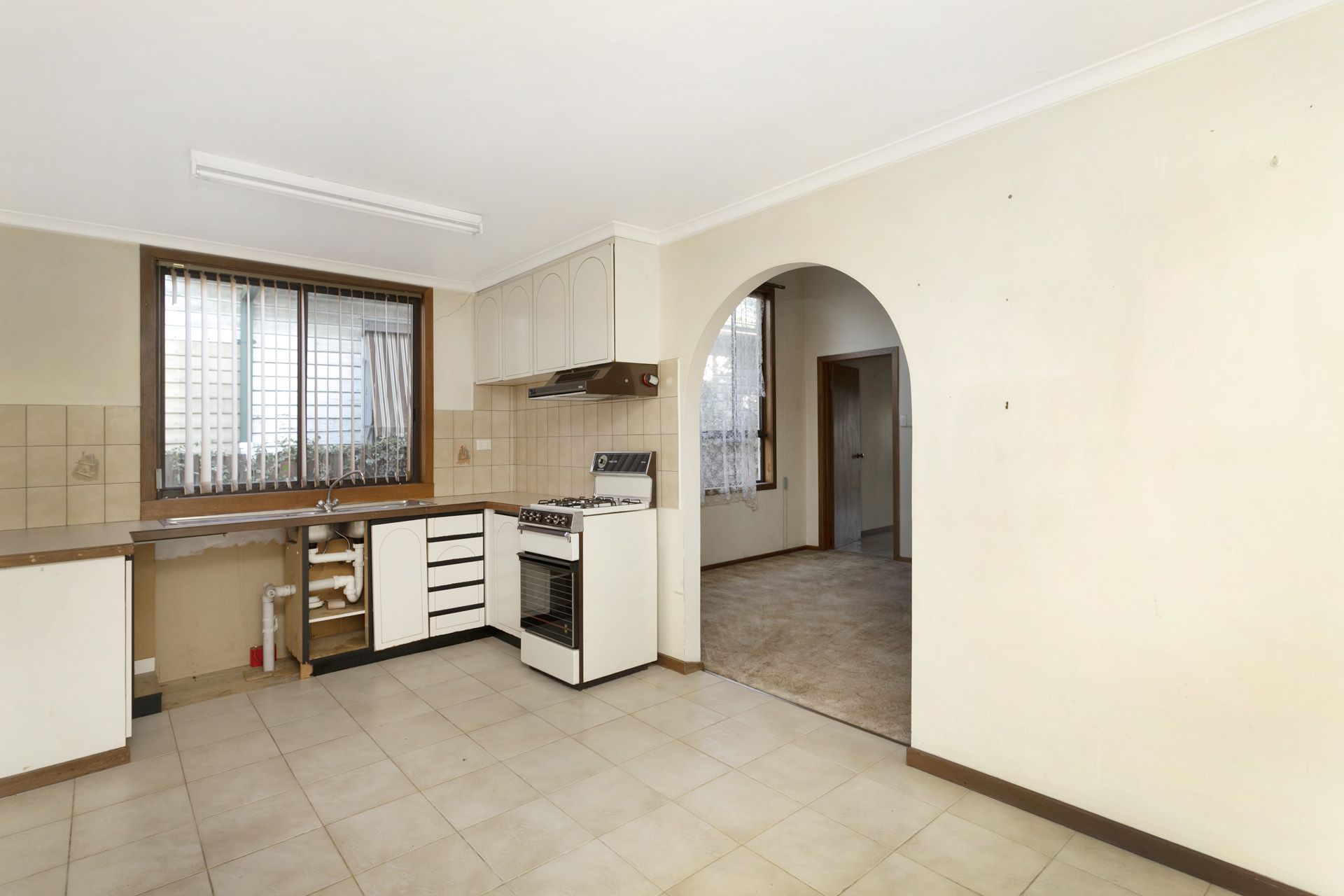 145 Summerhill Road, Footscray - Thumbnail 3