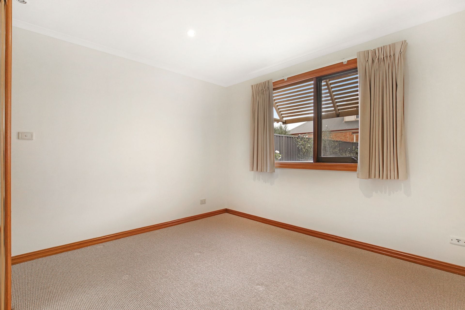 Lovely & Spacious Family Home