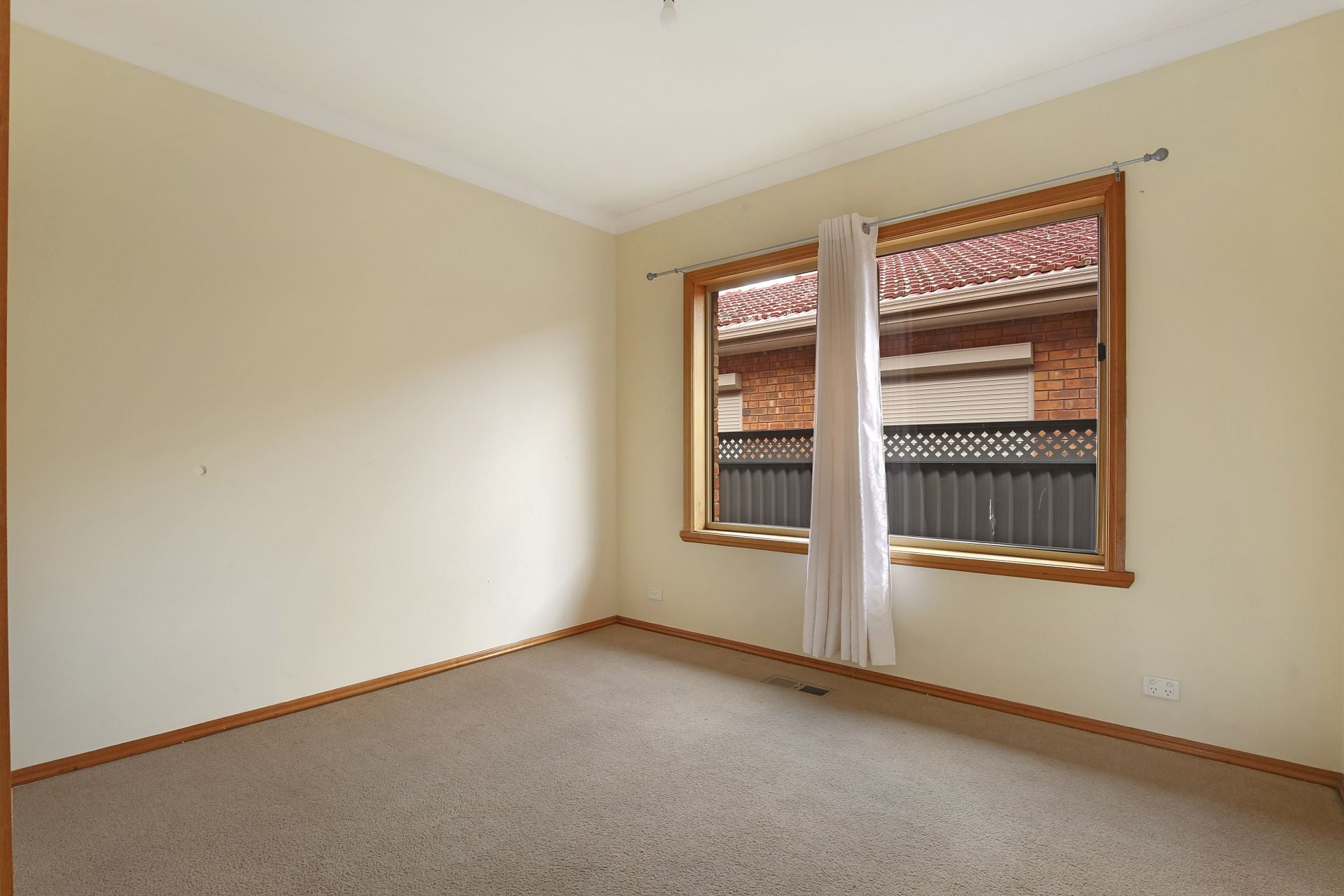 FABULOUS FAMILY HOME - DONT MISS OUT!