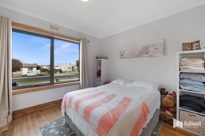 3
 
 
 
  
 
 
 1
 
 
 
  
 
 
 2
 
 
 
 
 
 
 
 53 Ronald Street, Devonport TAS 7310, Devonport - Thumbnail 8