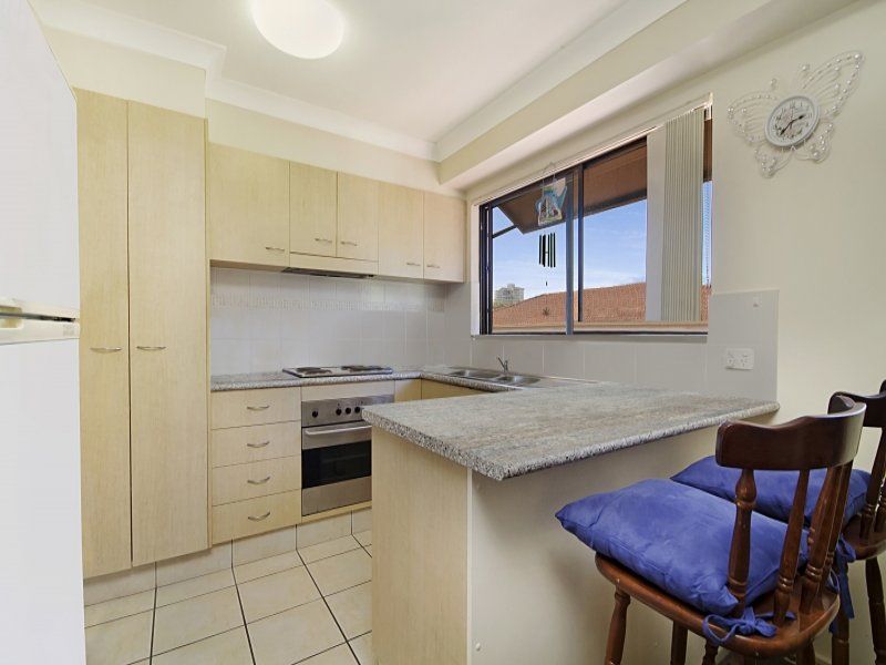 9/37 Dixon St 'Parkside View' COOLANGATTA QLD, ' Coolangatta - Thumbnail 6