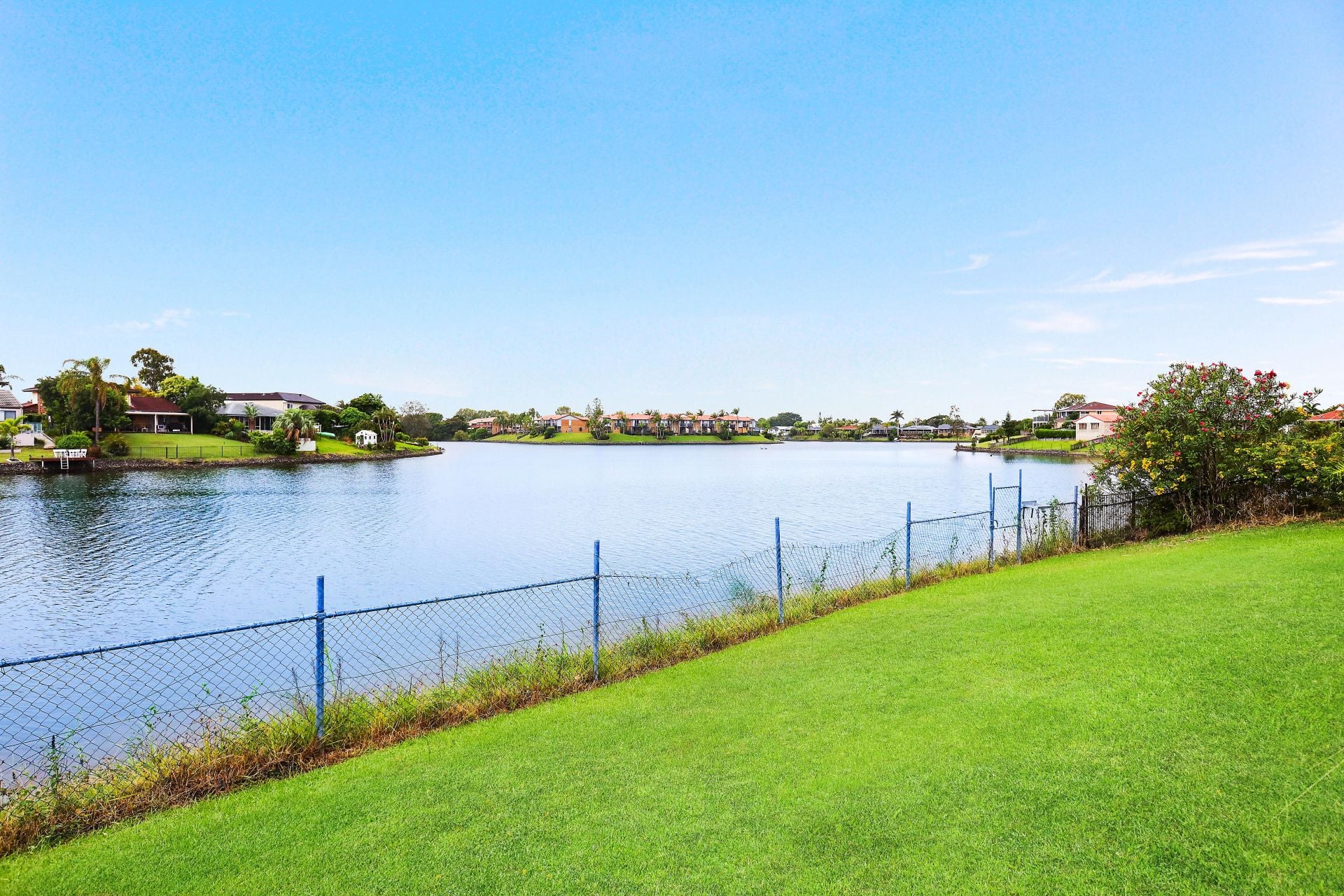 39 Southlake Drive Varsity Lakes QLD, Varsity Lakes - Thumbnail 4