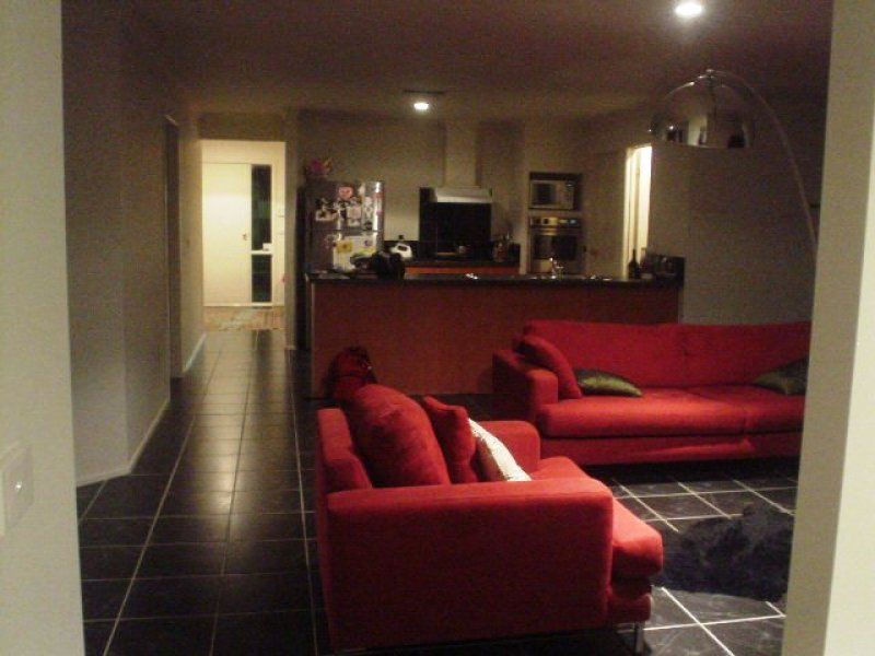 41 Abbington Crescent, Caroline Springs - Thumbnail 3