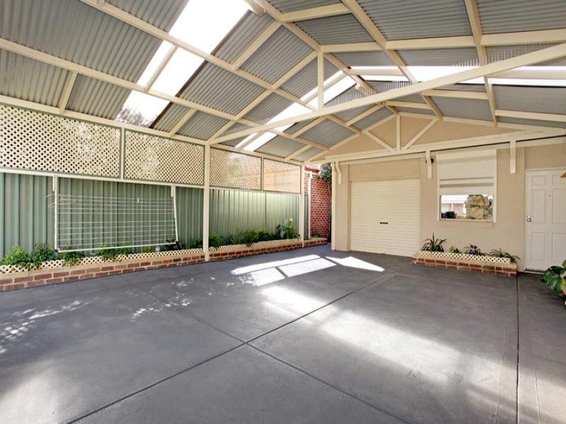 31 Goulburn Circuit, Caroline Springs - Thumbnail 8