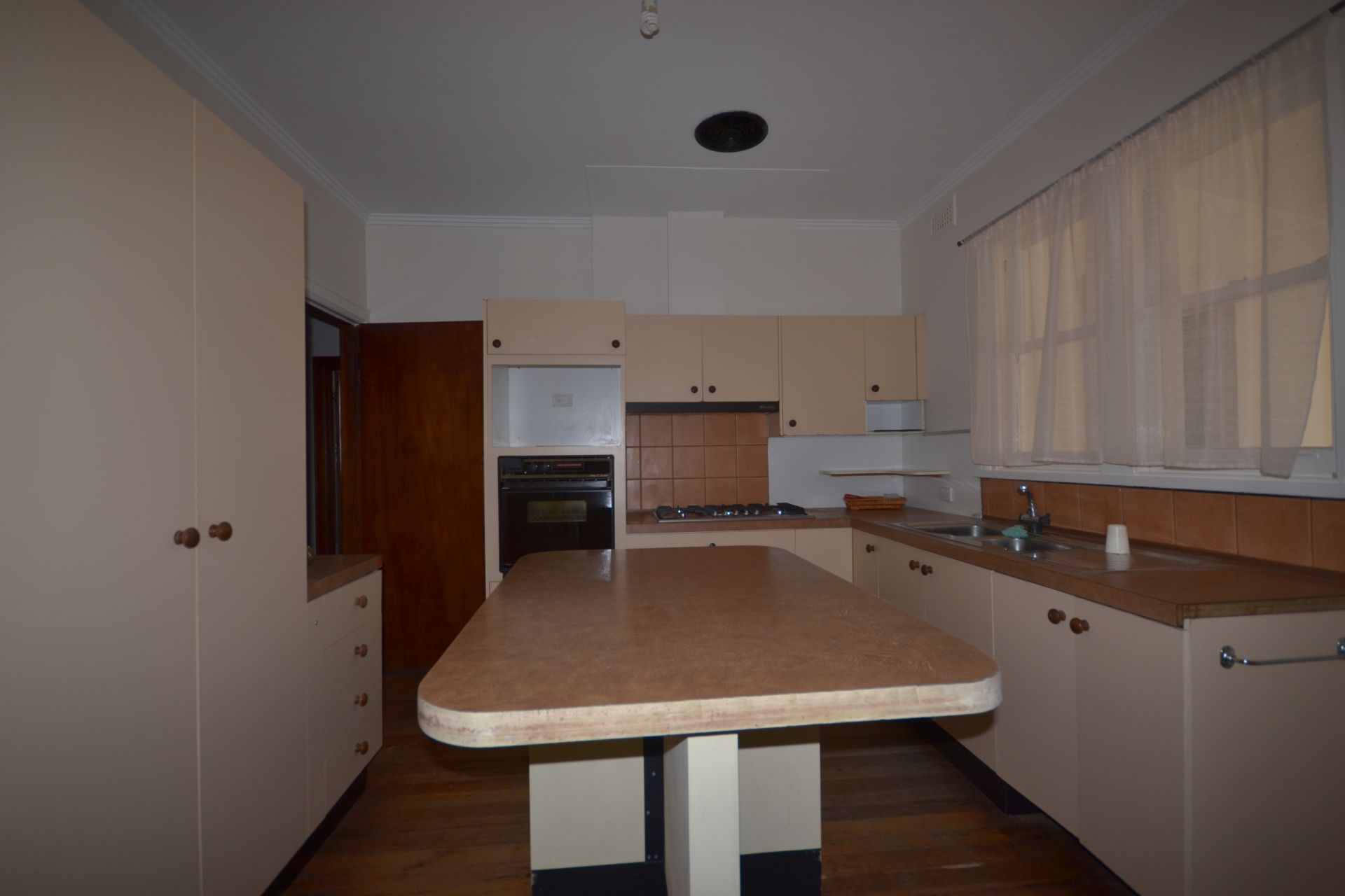 A SPACIOUS 2 BEDROOM HOUSE TO CALL HOME